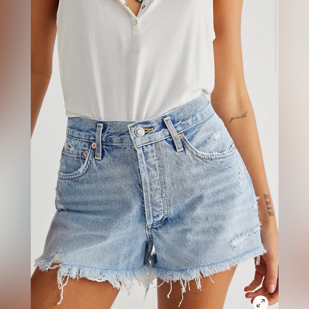 AGOLDE Parker Vintage Cut-Off Shorts- size 27 light wash swapmeet EUC